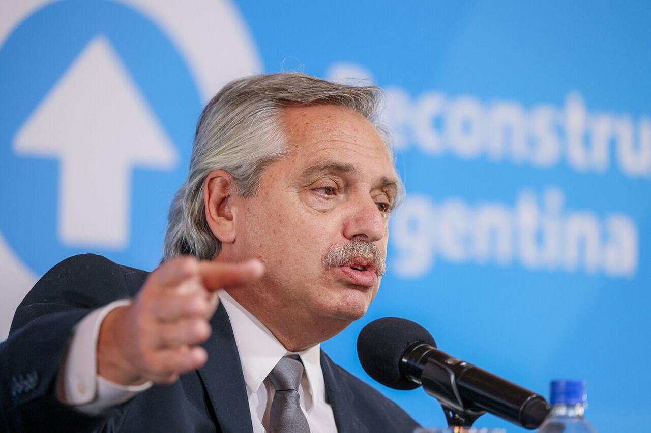 El presidente Alberto Fernández recorrerá la refinería de la empresa Raízen, en Dock Sud.