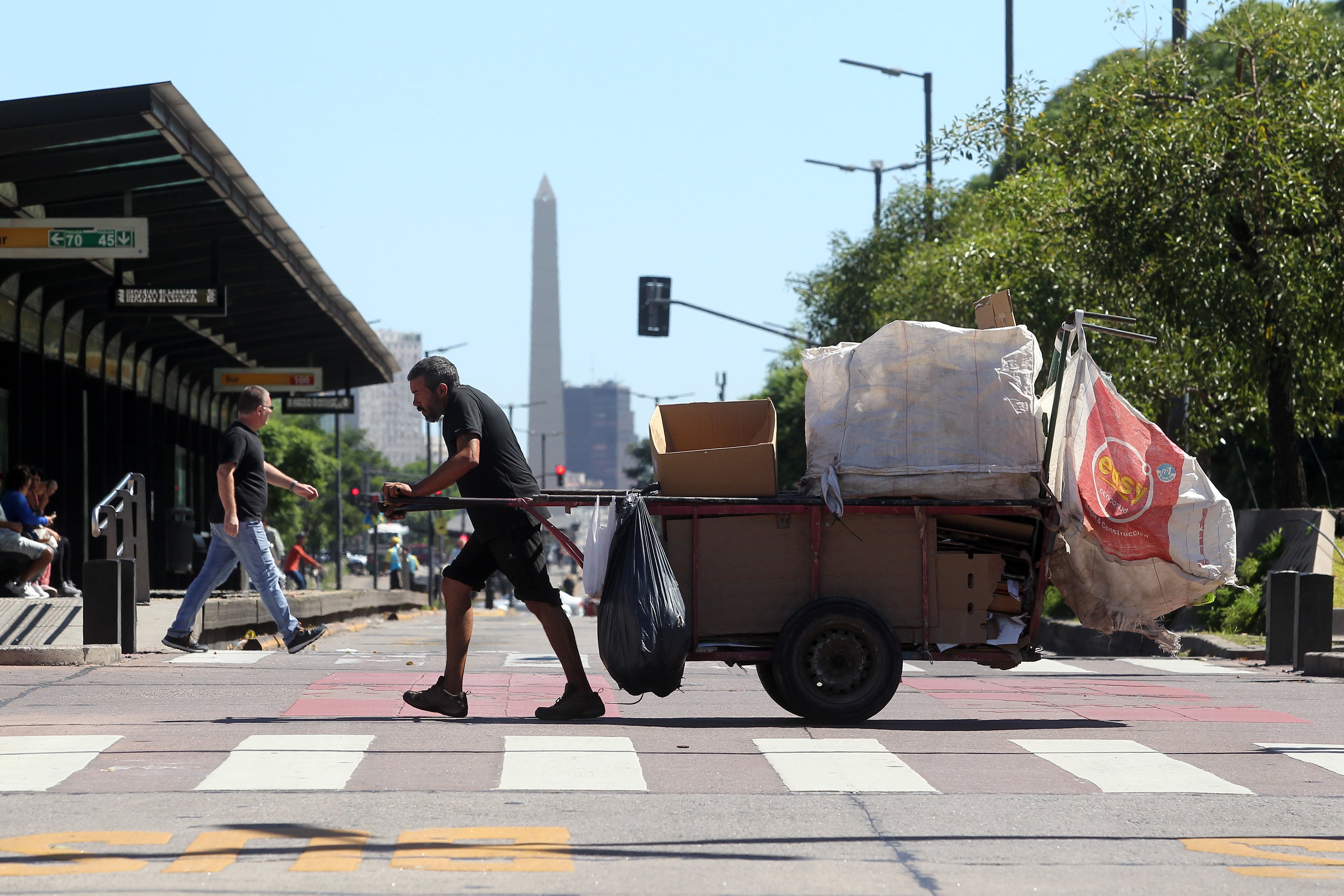 La pobreza tiene más impacto en hogares con niños.