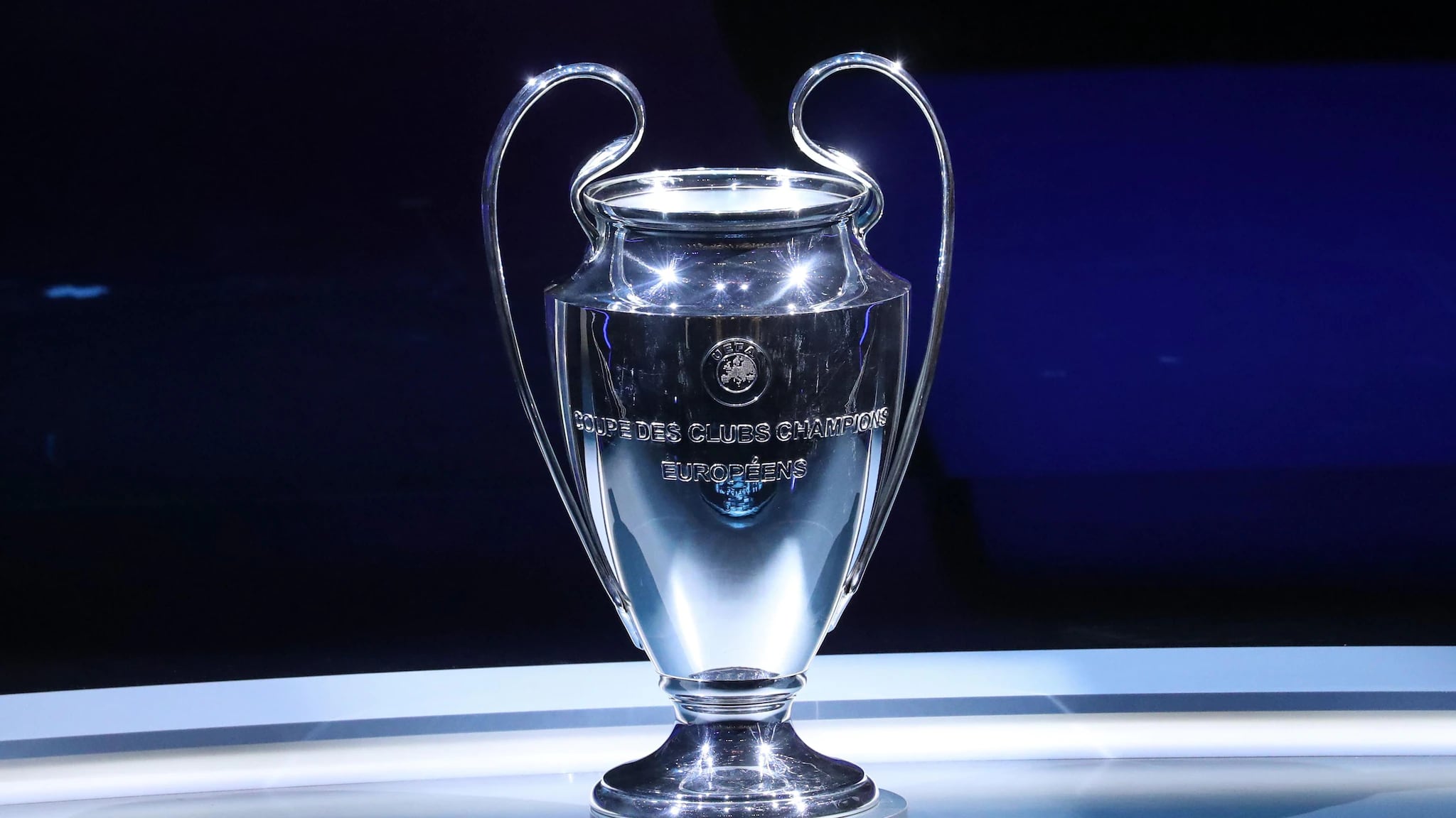 El trofeo de la Champions League.