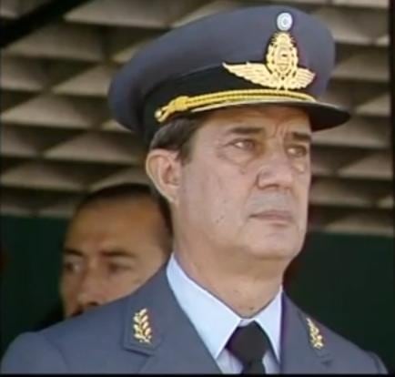 El brigadier Lami Dozo , condenado por su actuación en la Guerra de Malvinas