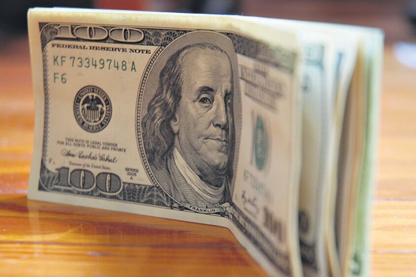 Los pasivos con acreedores del exterior subieron 22.048 millones de dólares en un año.