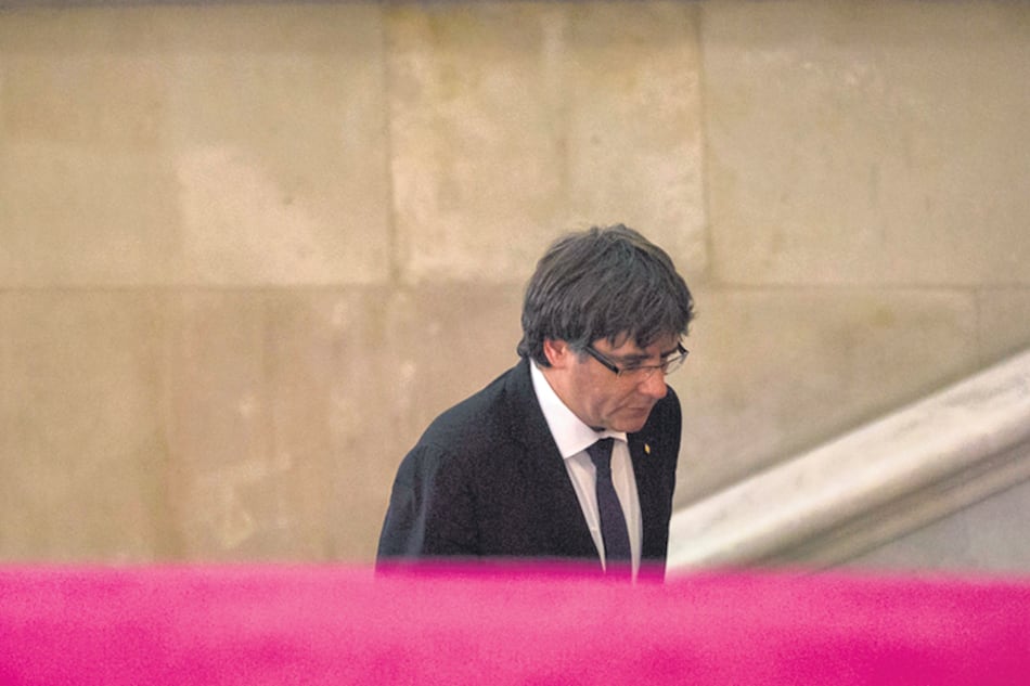 “La relación entre España y Cataluña no funciona”, dijo Puigdemont, ratificando su voluntad de dialogar.