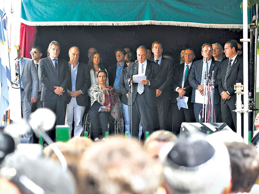 En el acto en Arroyo y Suipacha participaron funcionarios, sobrevivientes y representantes de Israel.
