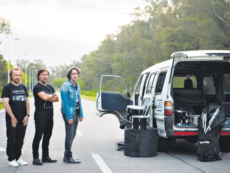 Segura, Torres y Peretti integran una banda que resuelve volver a reunirse, pero sin saber bien por qué.