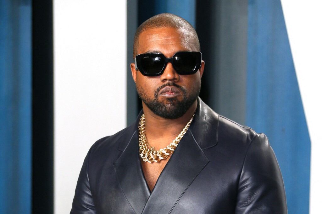 El rapero Kanye West es acusado de racismo y opiniones antisemitas en las redes. (Foto: AFP).