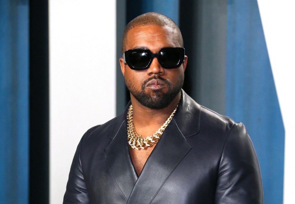 El rapero Kanye West es acusado de racismo y opiniones antisemitas en las redes. (Foto: AFP).