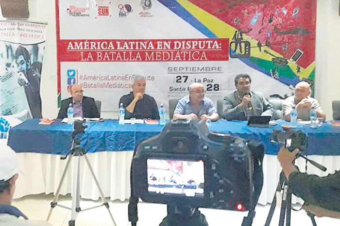 Uno de los paneles del segundo día del seminario.