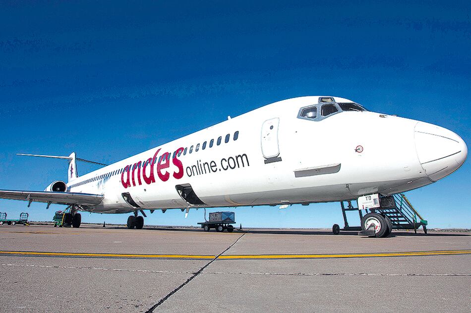 Andes Líneas Aéreas es la única de las compañías autorizadas que ya opera vuelos.