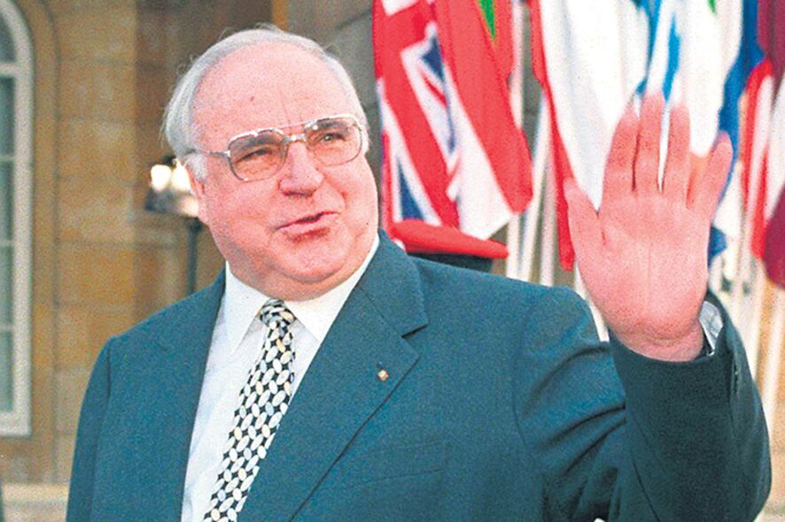 Kohl en 1998, durante una cumbre europea en Londres.