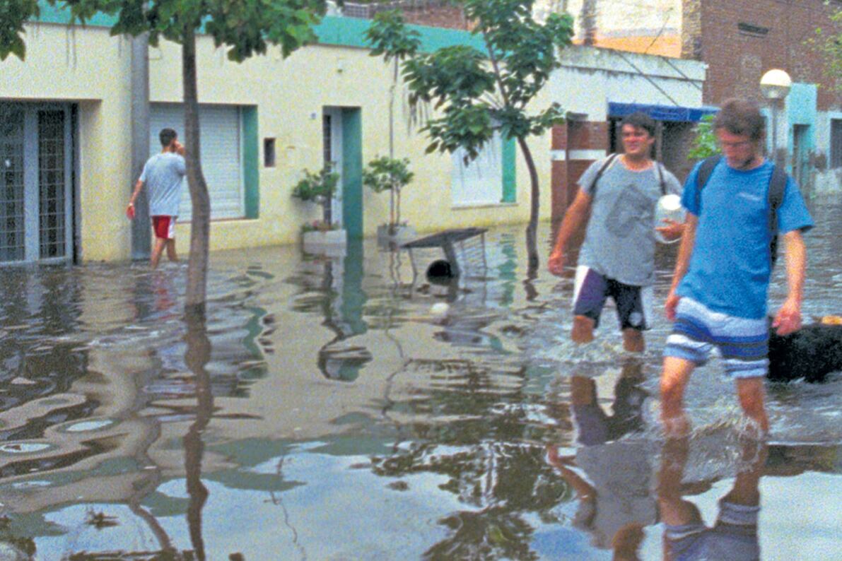 Una película que cambia constantemente de forma, que parece siempre a punto de atrapar algo inasible.