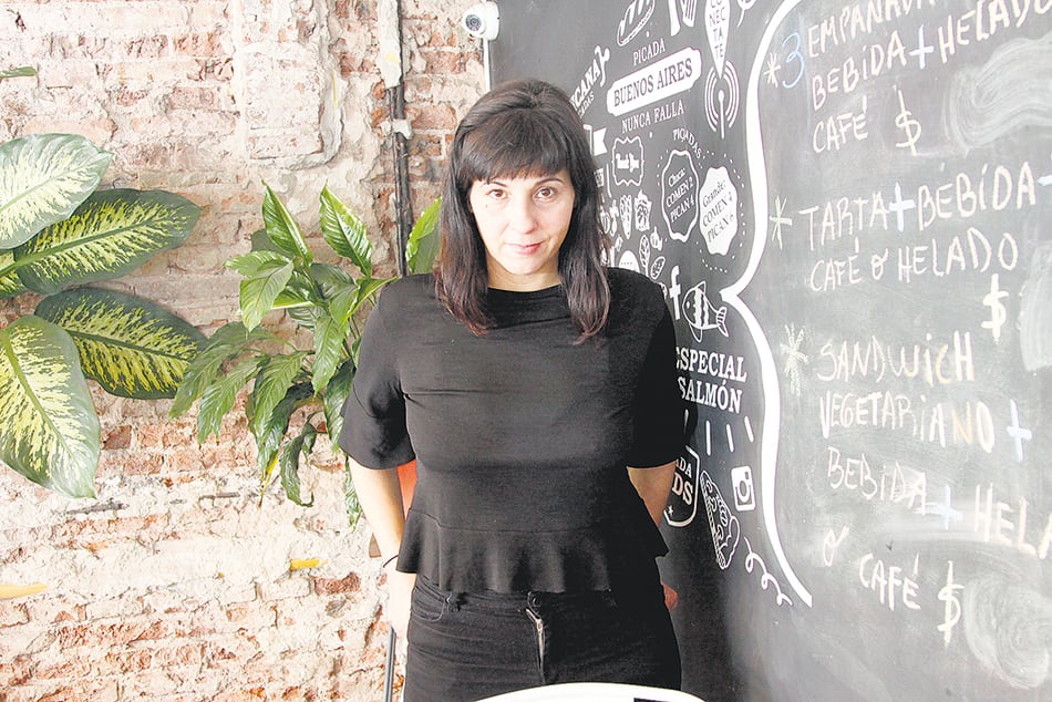 Bustinza también es responsable de Menea para mí y Gorila, ambas en cartel. 