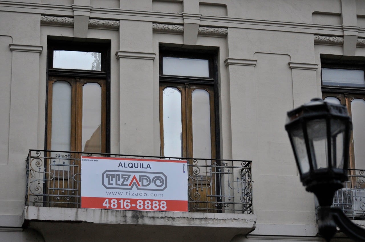La nueva ley no regirá para los contratos vigentes.
