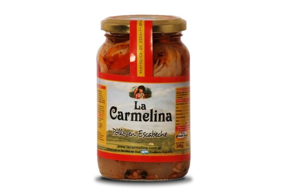 La Anmat prohibió la comercialización en todo el país de un lote del “Pollo en escabeche, marca “La Carmelina”.
