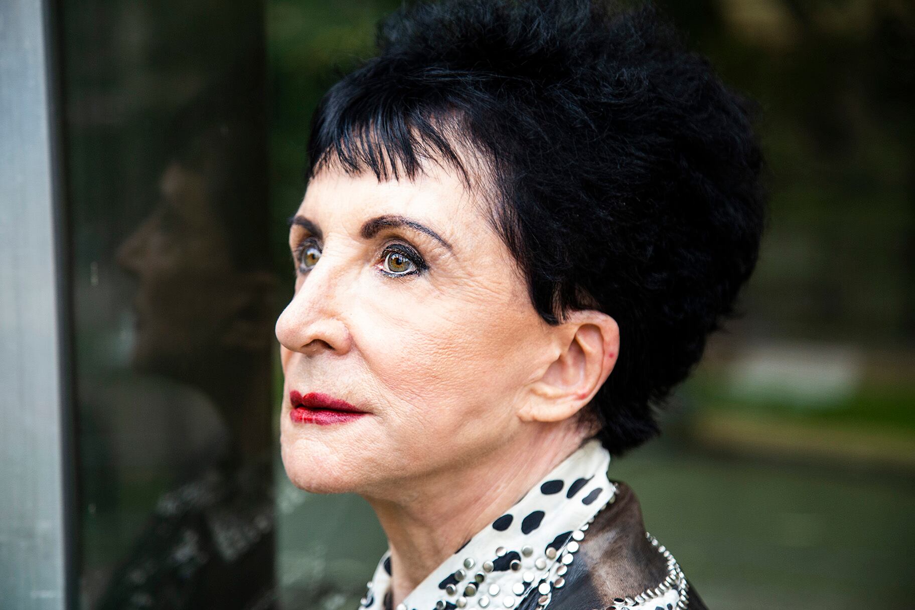 Esther Díaz oteando el horizonte de lo que va a pasar (pero no se ve porque aun no sucede).