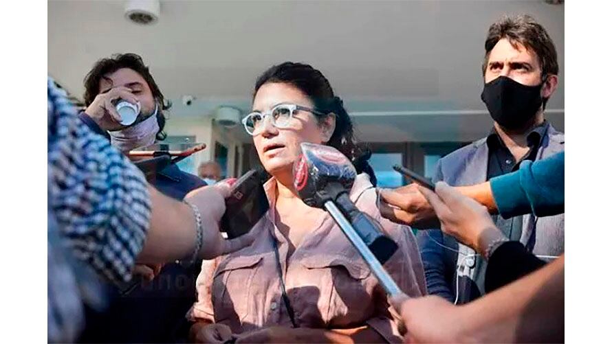 Acompañados por el abogado Lisandro Mobilia y por Eve Kloster, Grabois y Dolores sostuvieron que existe un pacto de poder que involucra a la justicia y a la política.