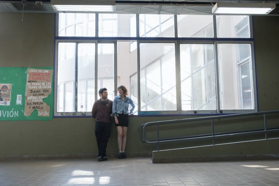 Benjamín Naishtat y María Alché fotografiados en Puan