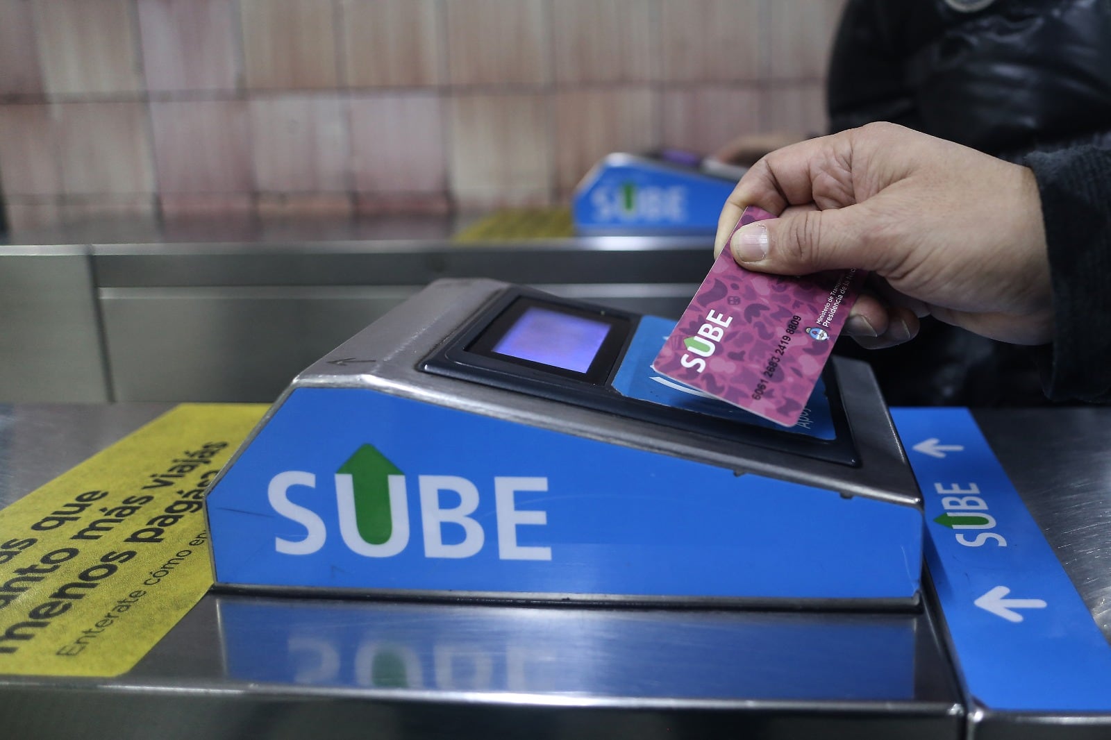 Se espera que el pasaje de subte pase de 574 a 650 pesos en junio.