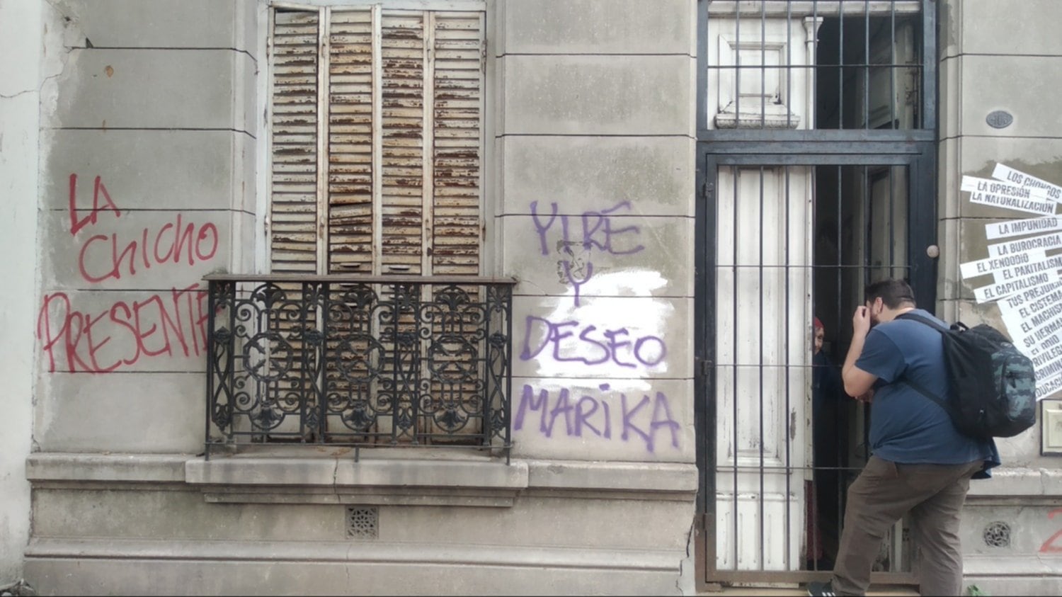 Pintadas callejeras, La Plata marcha por justicia. Una versión de esta nota apareció en www.0221.com.ar