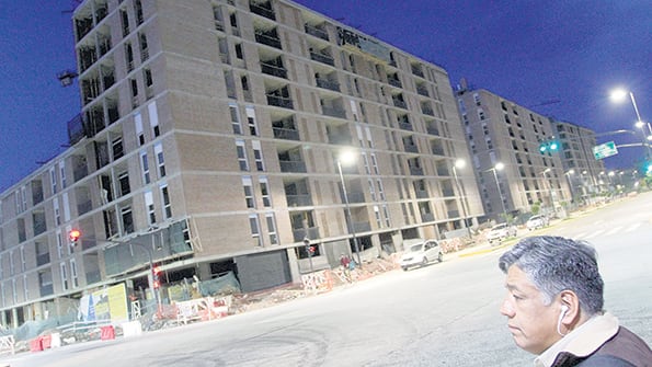 El complejo que construye el Instituto de la Vivienda de la Ciudad para urbanizar Villa Fraga.