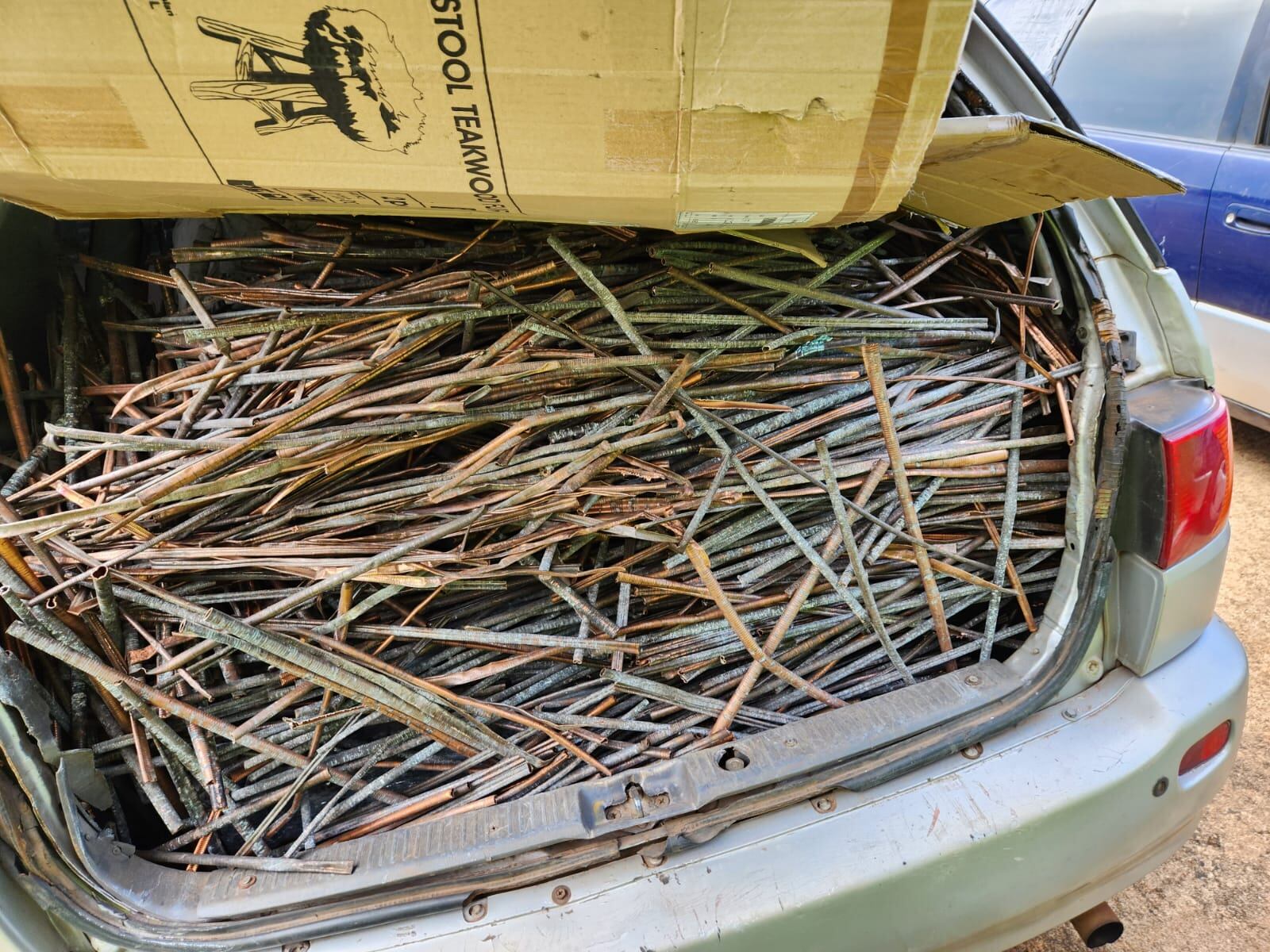 El contrabando fue de 10 toneladas de plomo y 8 de cobre.