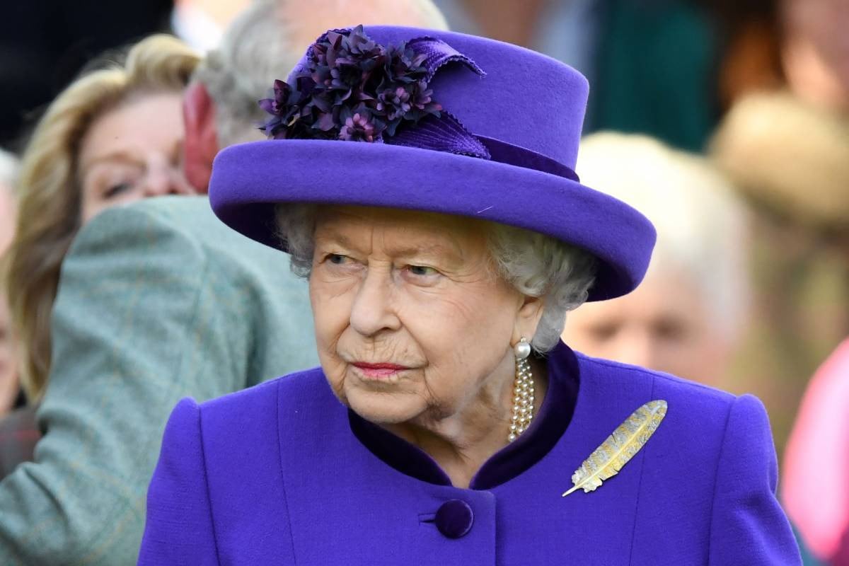 La Reina es la jefa de Estado desde 1952.