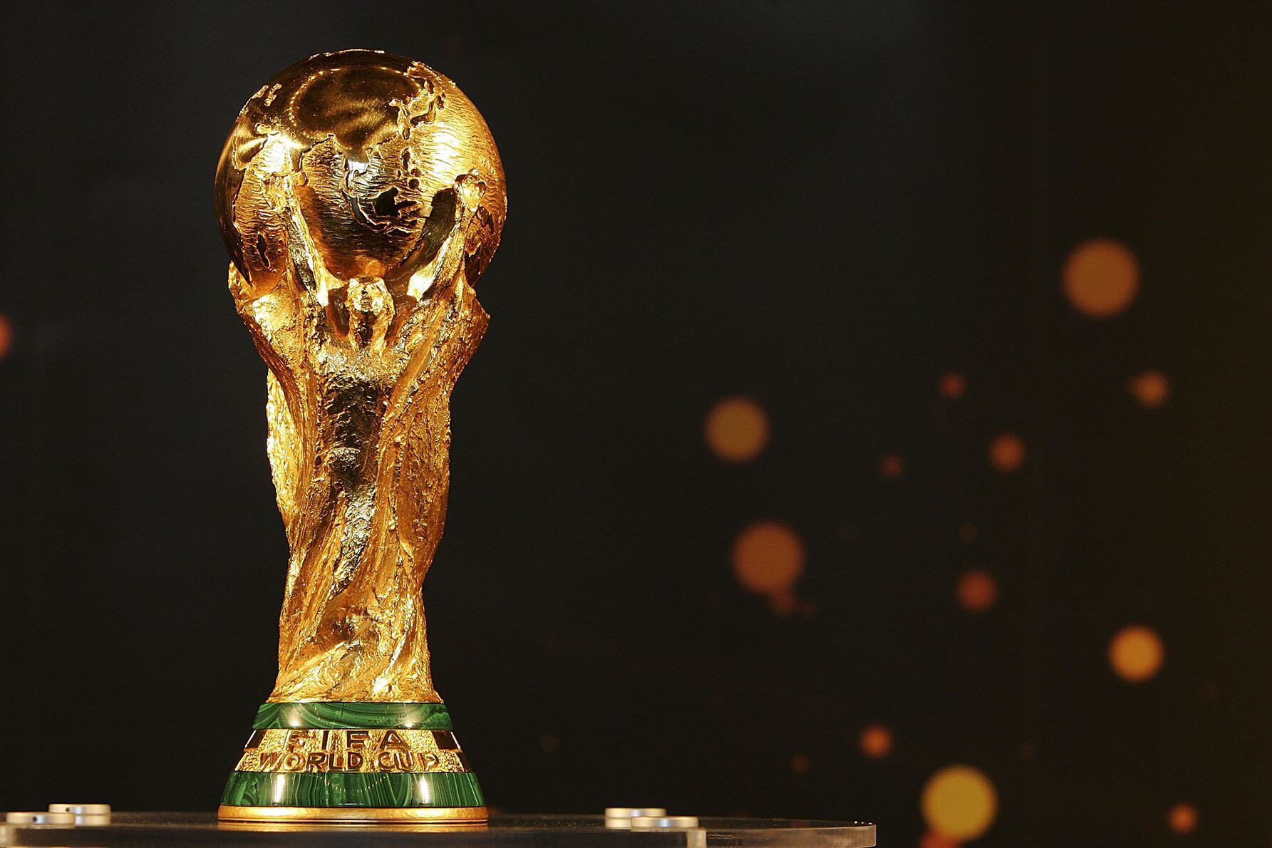 El trofeo de la Copa del Mundo. 