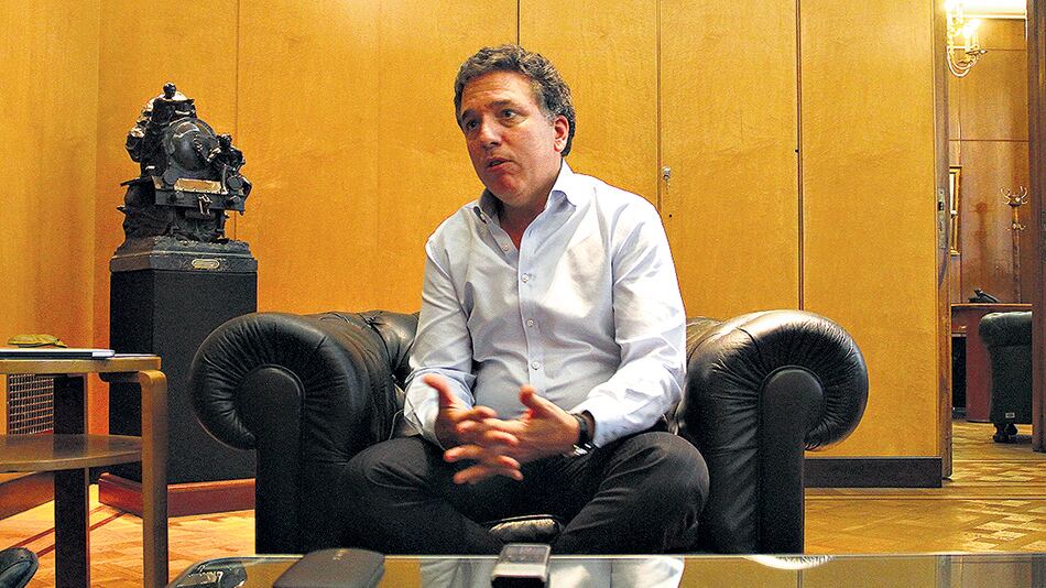 Nicolás Dujovne, ministro de Hacienda, debe elevar el proyecto al Congreso en dos semanas.