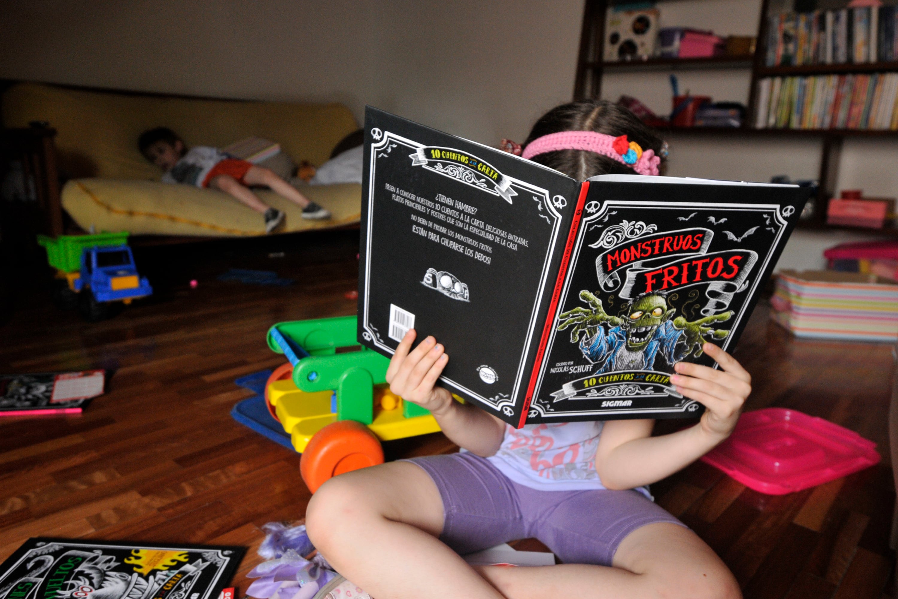 El documental invita a "despertar la imaginación, la creatividad y la conexión con el mundo de los libros".