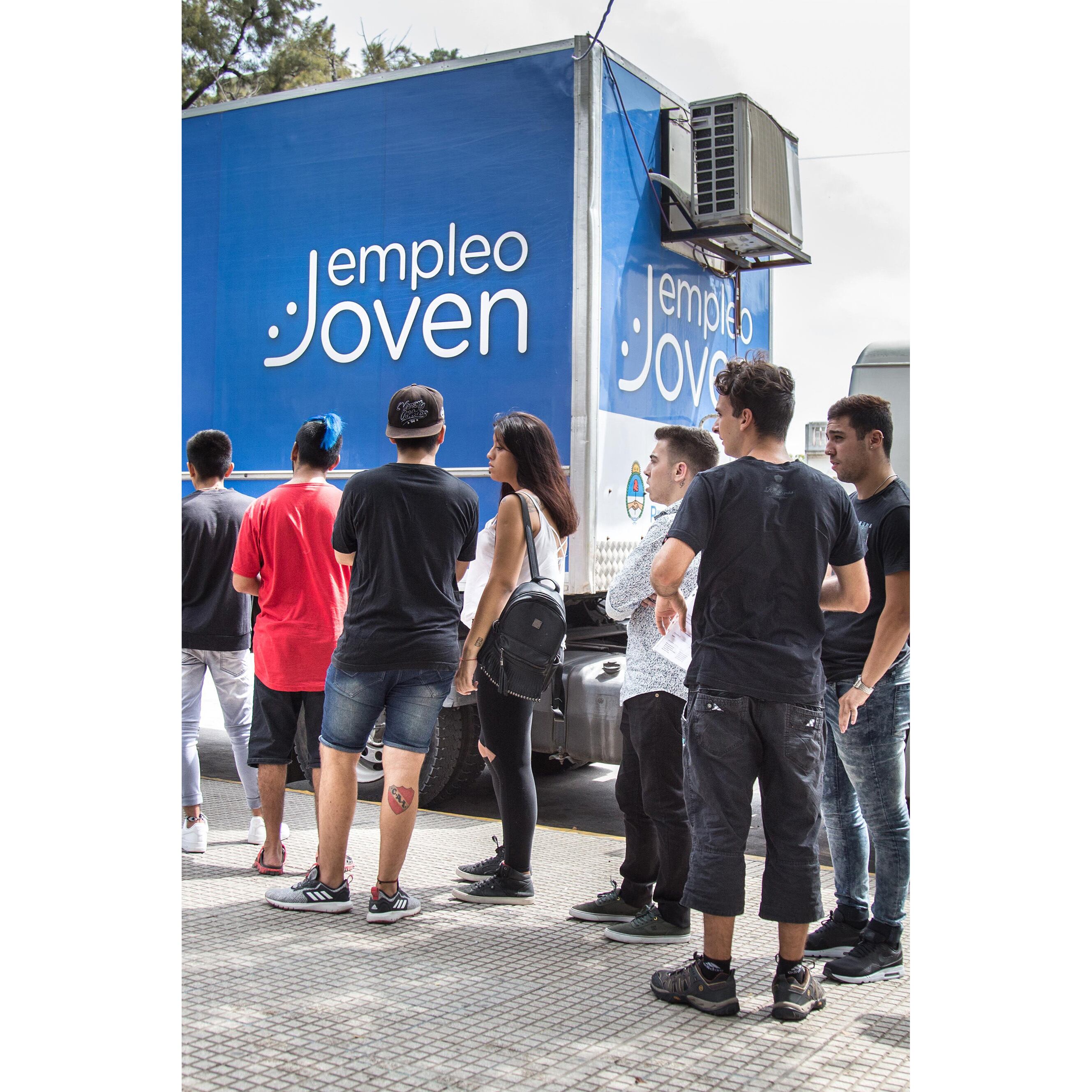 El desempleo en jóvenes llega al 22,88 %.