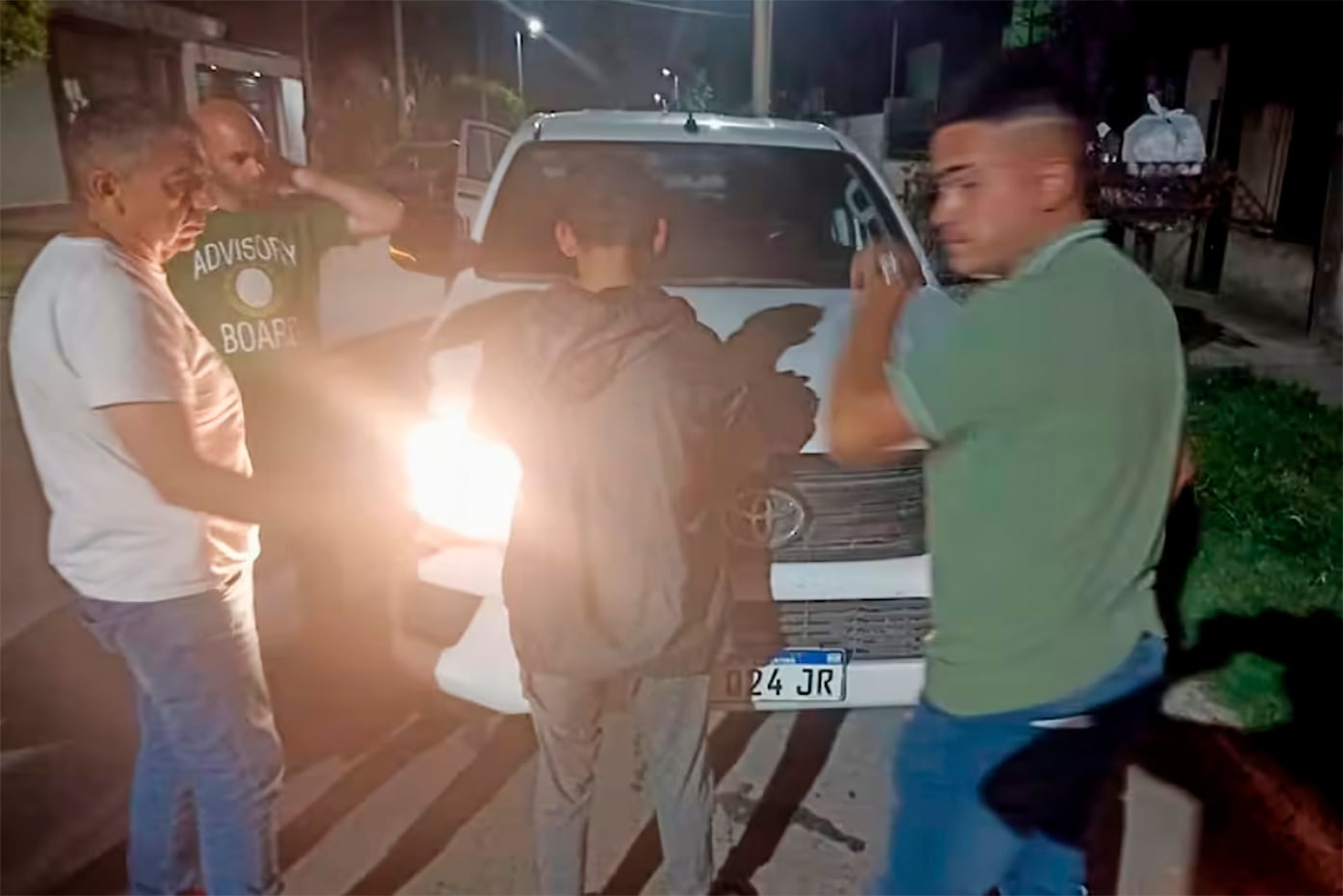 Tras el crimen, la policía arrestó a los tres acusados.