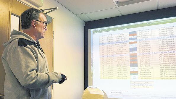 Bielsa, DT del Leeds, durante su presentación de ayer.