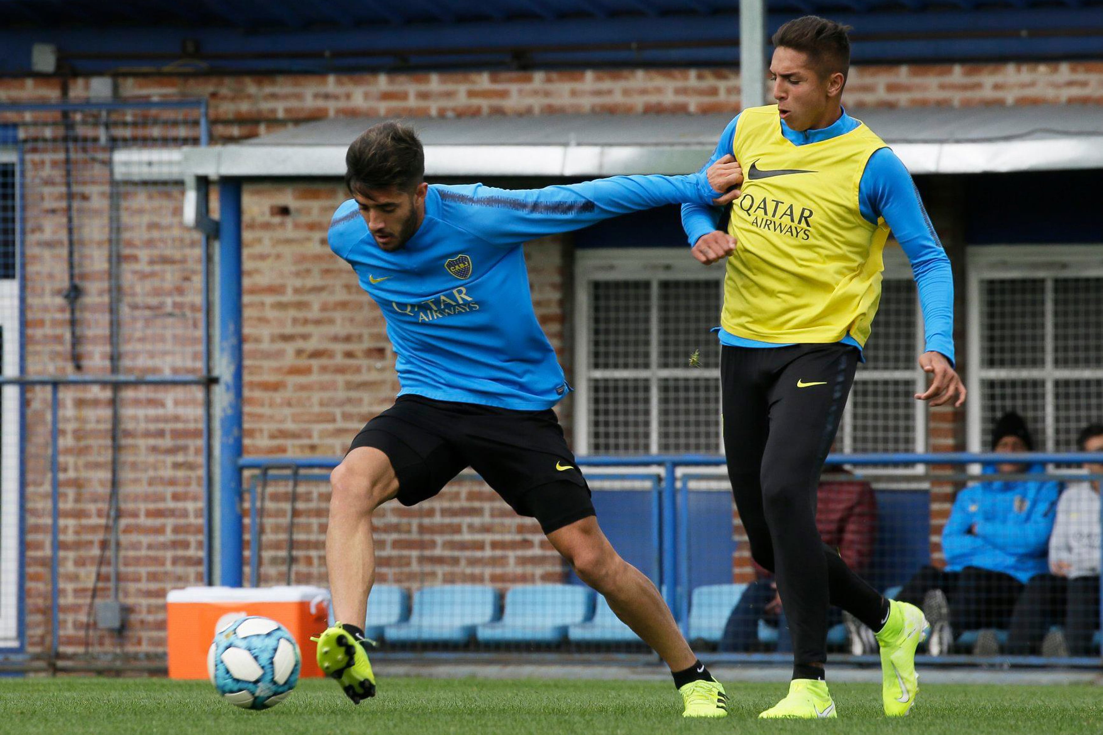 Salvio jugaría desde el arranque en el Superclásico.