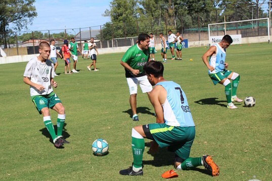 Entrenamiento de Excursionistas antes de la pandemia.