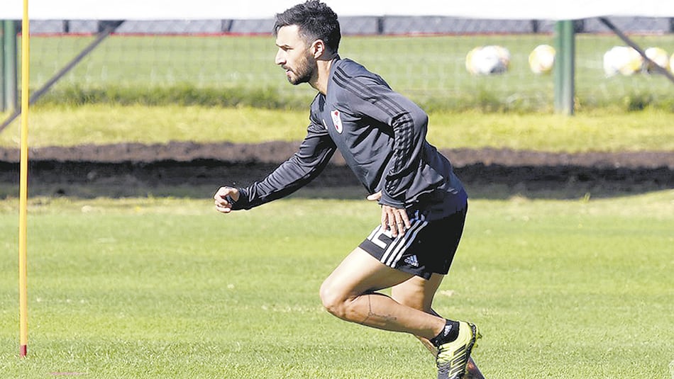 Scocco tendrá que esperar dos semanas para volver a jugar.