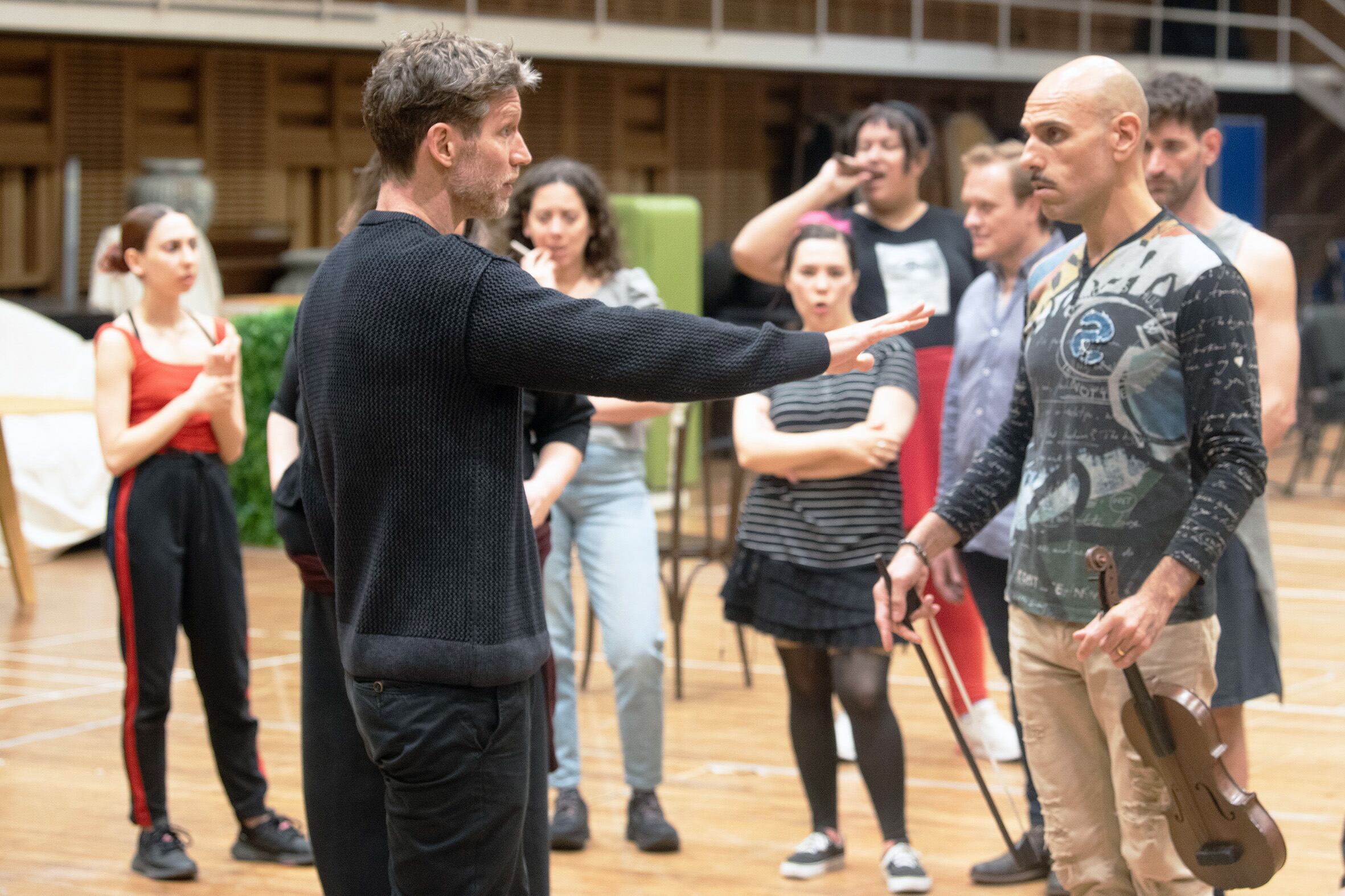 Ensayo de "Orfeo en los infiernos", penúltimo título de la temporada lírica 2024 del Colón. 