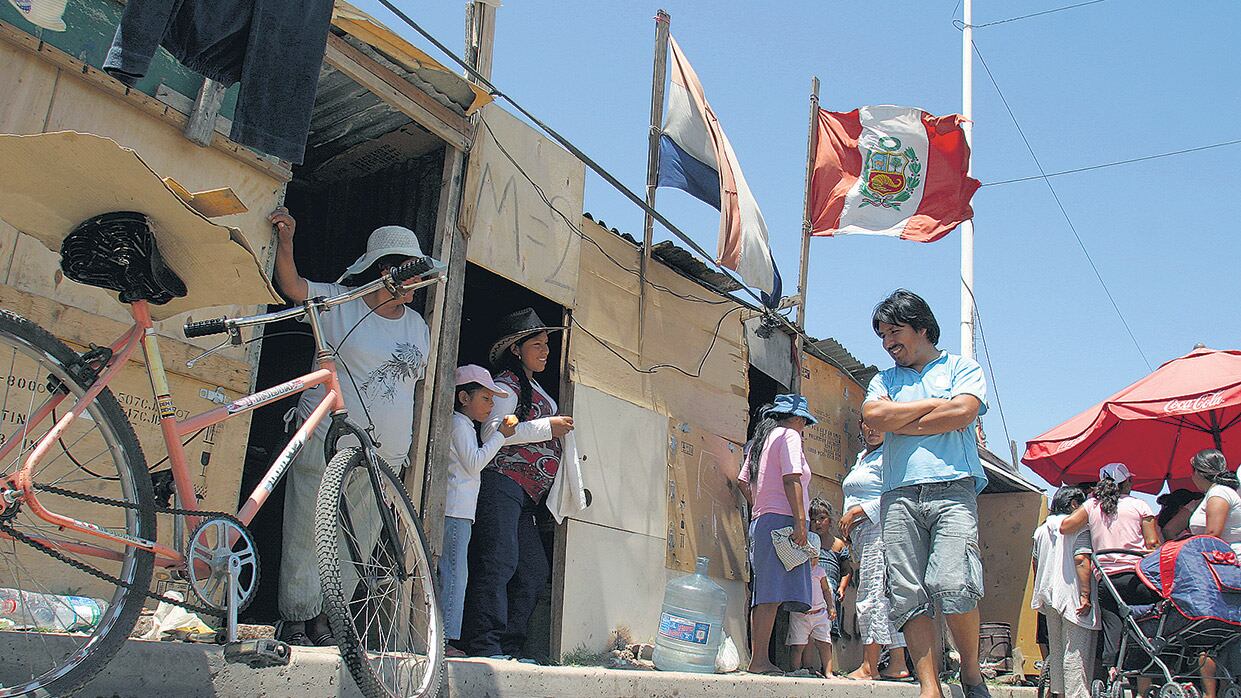 El DNU de Macri fue recurrido por el CELS, el Colectivo por la Diversidad y la Comisión para Refugiados y Migrantes.