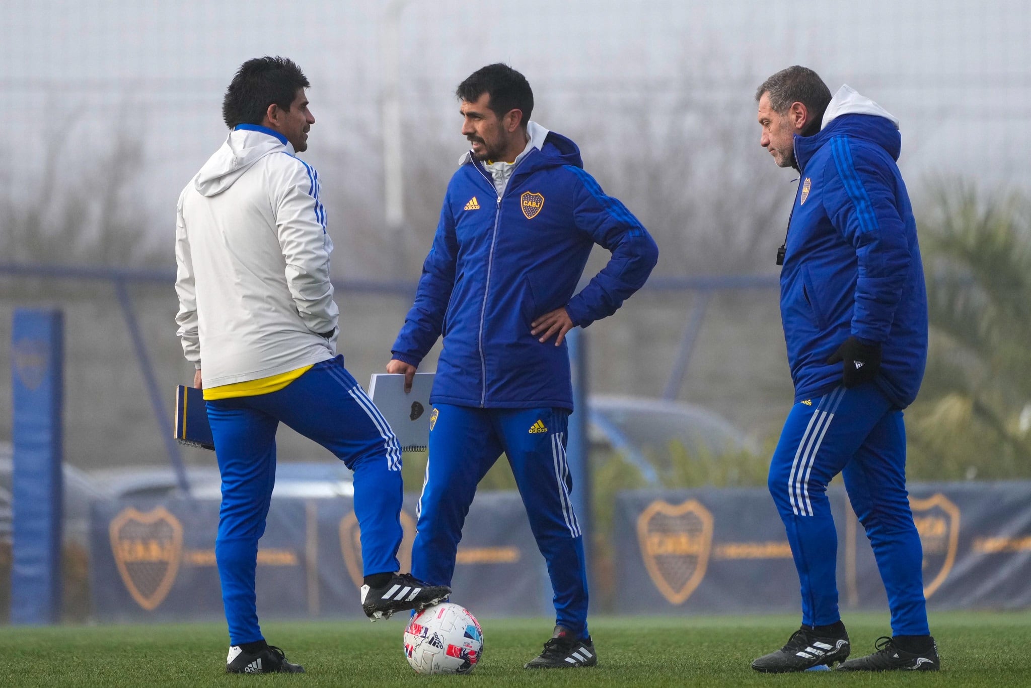 Ibarra, Gracián y Pompei. Será su primer partido luego de ser oficializados hasta fin de año