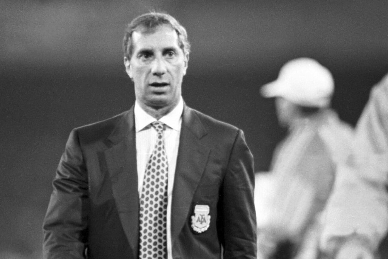 Carlos Bilardo consideró la derrota ante Camerún lo peor que le había en su vida como técnico.