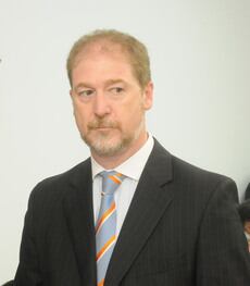 Defensor Franceschetti.