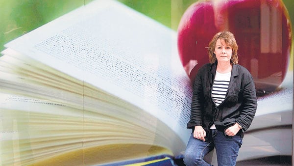 Vargas es la séptima mujer en 37 años en ganar el premio literario español.