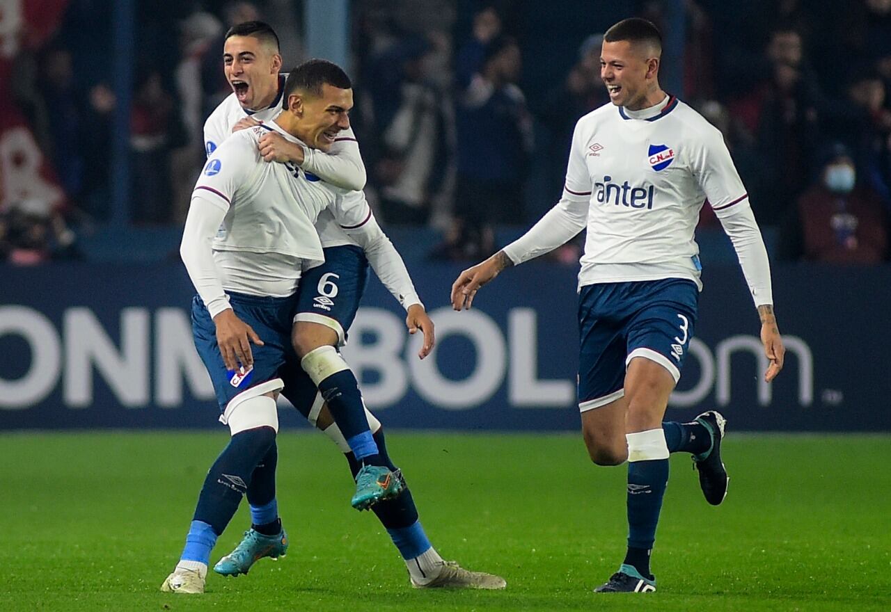 Los jugadores de Nacional festejan