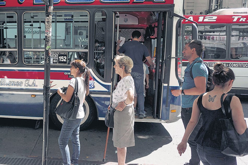 Sólo el 10 por ciento dice que paga menos que antes.