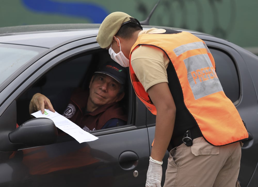 Endurecen los controles por el coronavirus. 