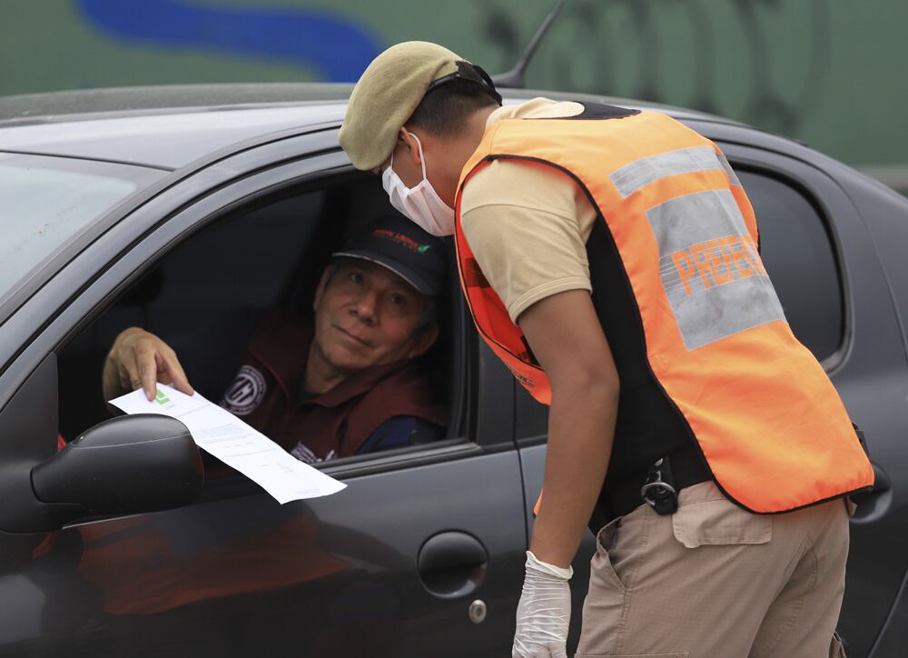 Endurecen los controles por el coronavirus.