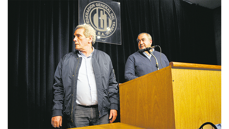 Daer y Acuña firmaron el repudio al voto de los empleadores.