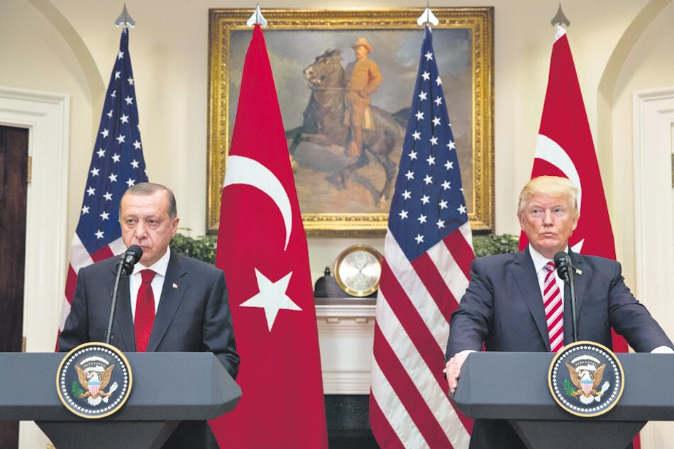 Trump recibió a Erdogan en la Casa Blanca: se felicitaron por sus éxitos electorales.