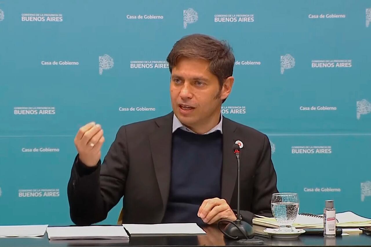Axel Kicillof dijo que va a elevar al Consejo Federal de Educación una propuesta para que la presencialidad en las aulas sea mayor. 
