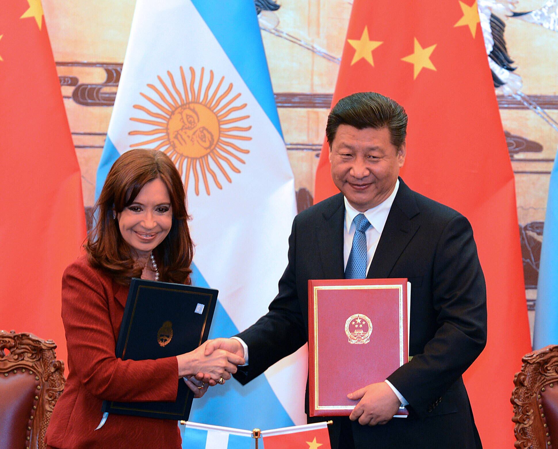 Cristina Fernández de Kirchner con el líder chino Xi Jinping. 