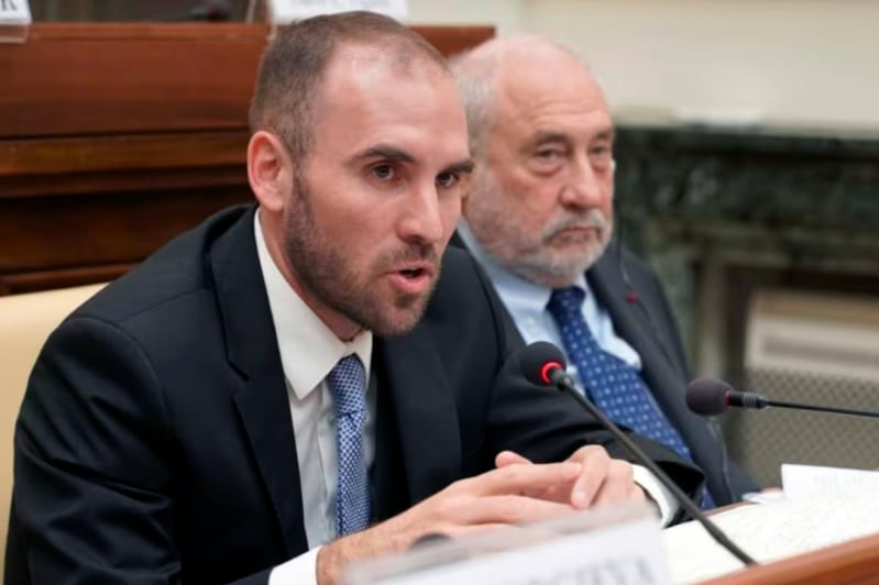 Martín Guzmán y Joseph Stiglitz. Una cruzada mundial durante cuatro años