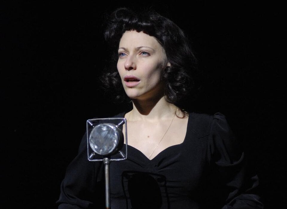 Elena Roger en "Piaf", uno de los éxitos de la temporada.